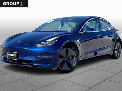 Used 2018 Tesla Model 3 Mid Range