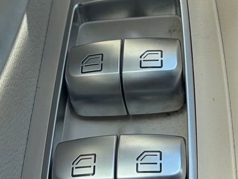 Used 2023 Mercedes-Benz E 450 4MATIC Sedan image 17