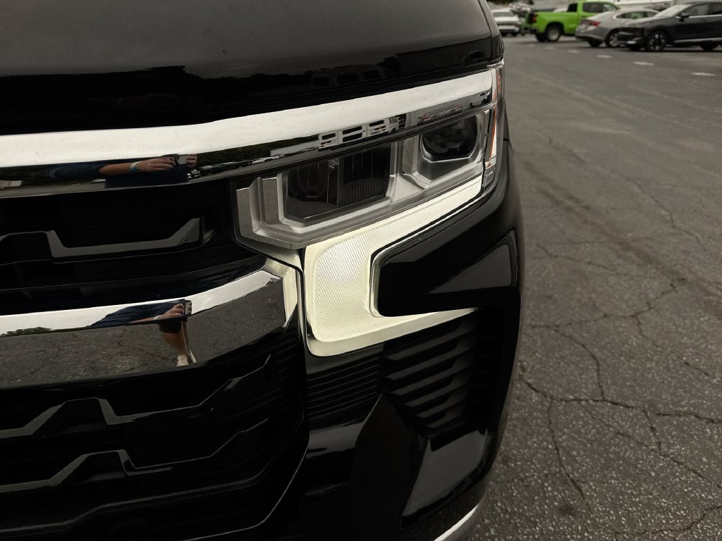 Used 2023 Chevrolet Silverado 1500 LT RWD image 10