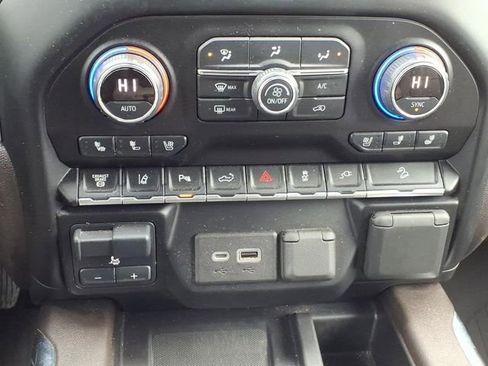 Used 2021 Chevrolet Silverado 2500 LTZ image 26