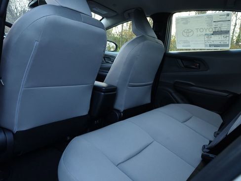 New 2026 Toyota Prius LE image 25