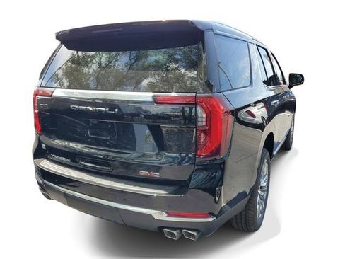 New 2026 GMC Yukon Denali w/ Sun & Power Step Package AWD/4WD image 5