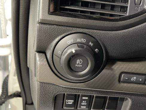 Used 2024 Nissan Titan PRO-4X w/ Pro-4x Utility Package image 21