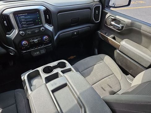 Used 2022 Chevrolet Silverado 1500 LT AWD/4WD image 12