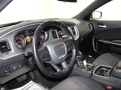 Used 2022 Dodge Charger SXT RWD image 20