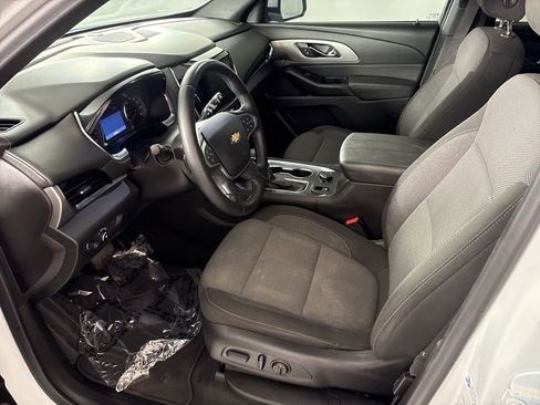 Used 2023 Chevrolet Traverse LT FWD image 35