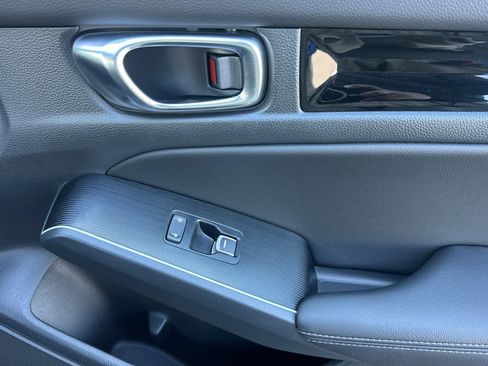 Certified 2025 Honda Civic Sport Touring image 17