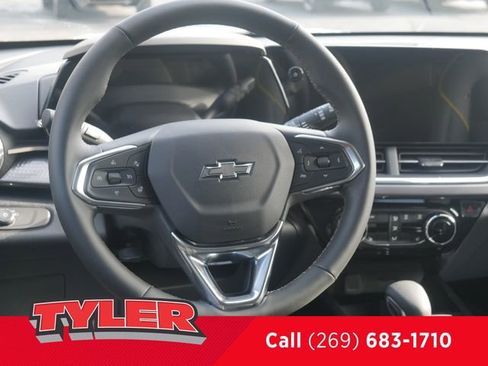 New 2026 Chevrolet Trax ACTIV w/ Driver Confidence Package FWD image 44