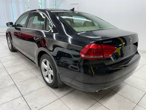 Used 2013 Volkswagen Passat TDI SE FWD image 7