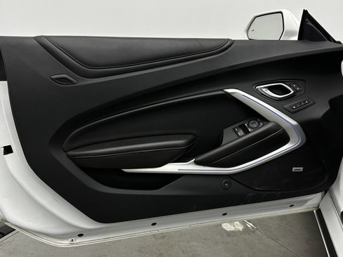 Used 2020 Chevrolet Camaro SS image 10