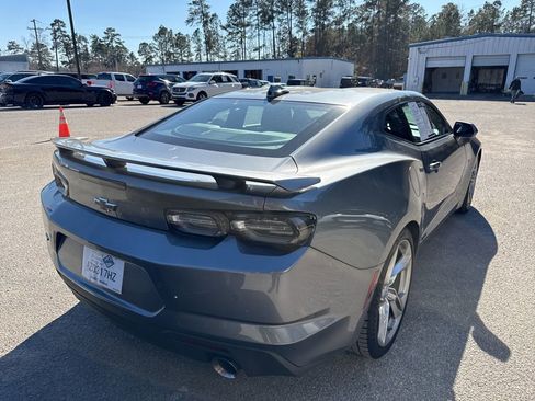 Used 2021 Chevrolet Camaro SS image 3