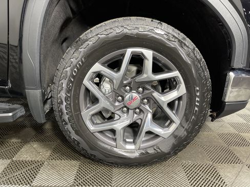 Used 2024 GMC Sierra 1500 SLT w/ SLT Premium Plus Package image 10