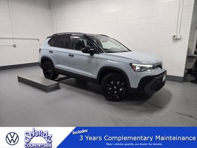 New 2025 Volkswagen Taos SE