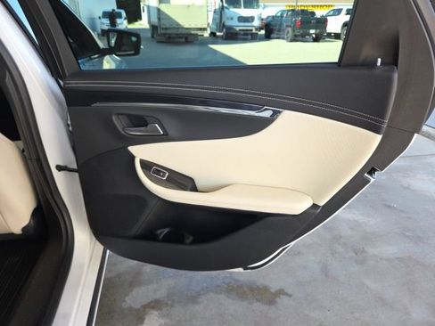 Used 2019 Chevrolet Impala Premier w/ Premier Convenience Package FWD image 48