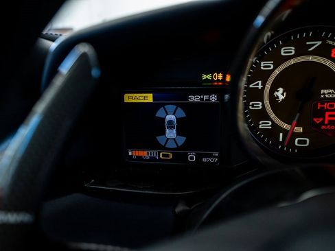 Used 2017 Ferrari 488 Spider image 47