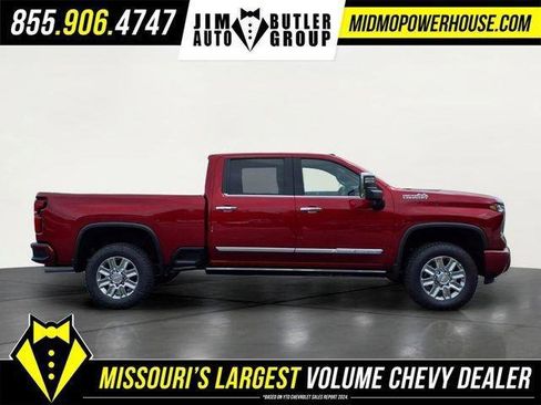 New 2026 Chevrolet Silverado 3500 High Country w/ High Country Premium Package AWD/4WD image 2