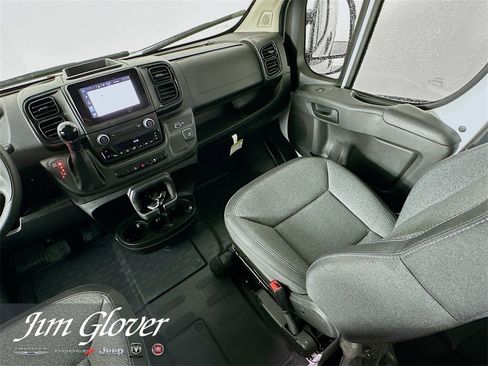 Used 2025 RAM ProMaster 2500 w/ Convenience Group image 33