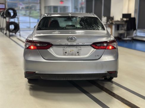 Used 2023 Toyota Camry LE FWD image 7