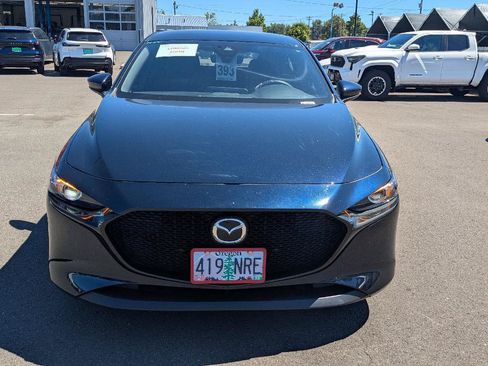 Used 2022 MAZDA MAZDA3 s FWD image 8
