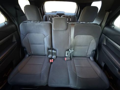 Used 2019 Ford Explorer XLT w/ Class III Trailer Tow Package AWD/4WD image 15