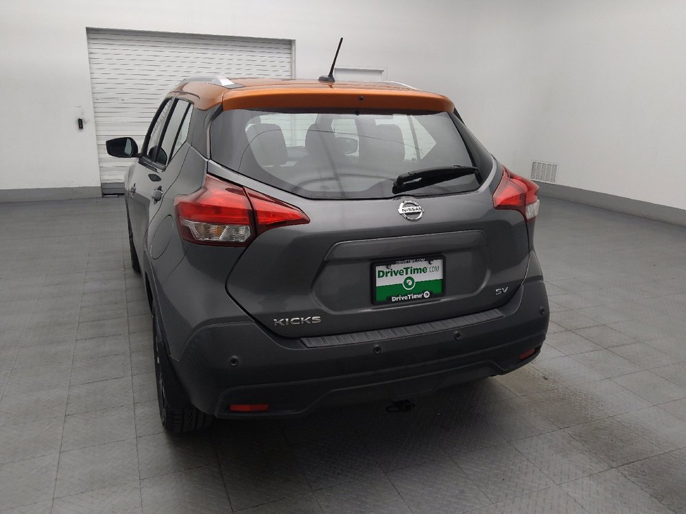 Used 2020 Nissan Kicks SV FWD image 6