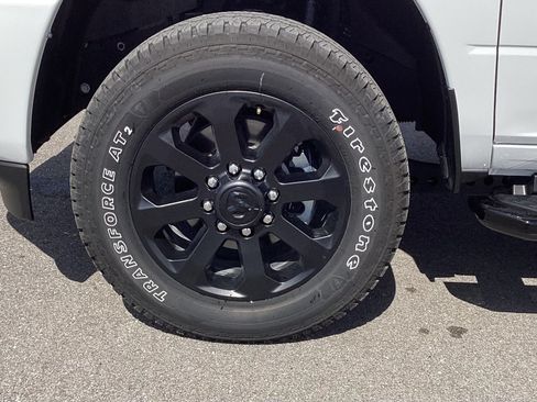 New 2026 RAM 2500 Big Horn AWD/4WD image 10