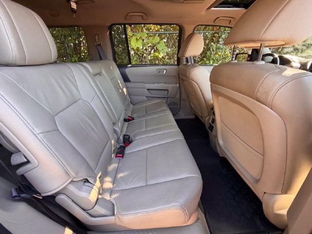 Used 2015 Honda Pilot Touring image 34
