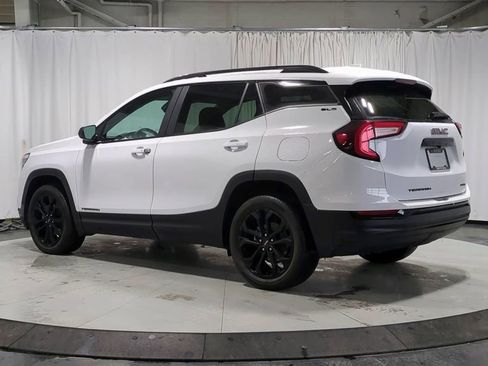 Used 2022 GMC Terrain SLE w/ Driver Convenience Package image 8