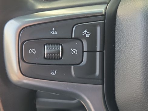 Used 2024 Chevrolet Suburban LT AWD/4WD image 16