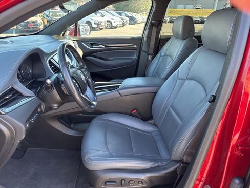 Used 2024 Buick Enclave Premium image 10