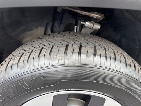 Used 2024 Jeep Grand Cherokee Limited 4xe AWD/4WD image 9