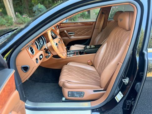 Used 2016 Bentley Flying Spur V8 AWD/4WD image 30