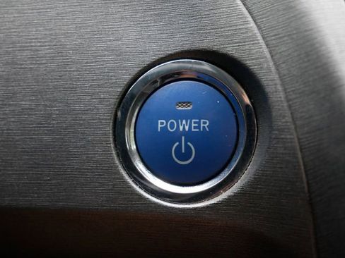 Used 2013 Toyota Prius Three FWD image 27