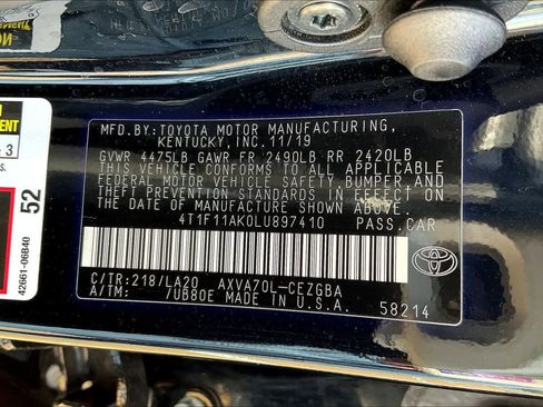 Used 2020 Toyota Camry XLE image 20