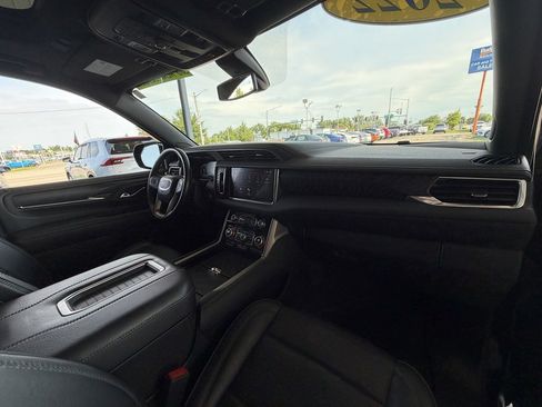 Used 2022 GMC Yukon Denali AWD/4WD image 36