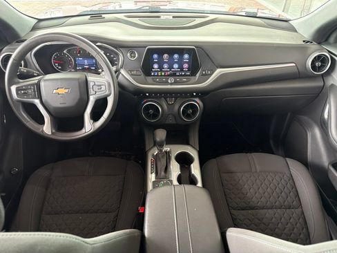 Used 2021 Chevrolet Blazer LT FWD image 19