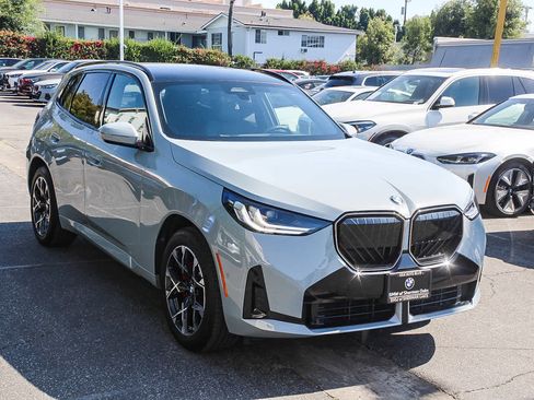 Used 2026 BMW X3 xDrive30 w/ M Sport Package AWD/4WD image 3