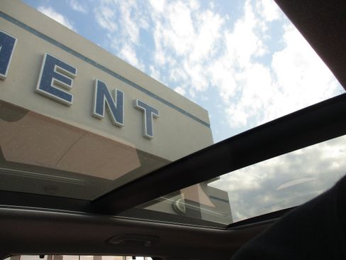 Used 2020 Hyundai Santa Fe SEL w/ Convenience + Premium Package image 28