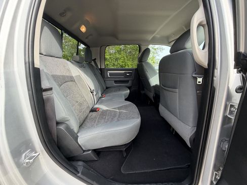 Used 2018 RAM 1500 Big Horn AWD/4WD image 28
