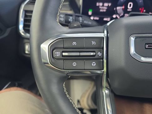 Certified 2026 GMC Acadia Denali w/ Super Cruise Package AWD/4WD image 20