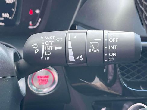 Used 2025 Acura ADX FWD image 31