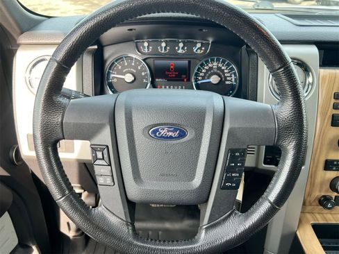 Used 2011 Ford F150 Lariat image 22