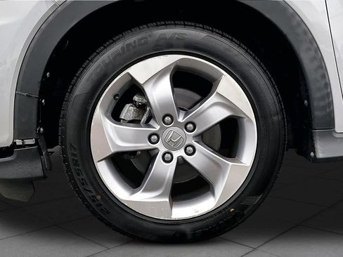 Used 2021 Honda HR-V LX image 10