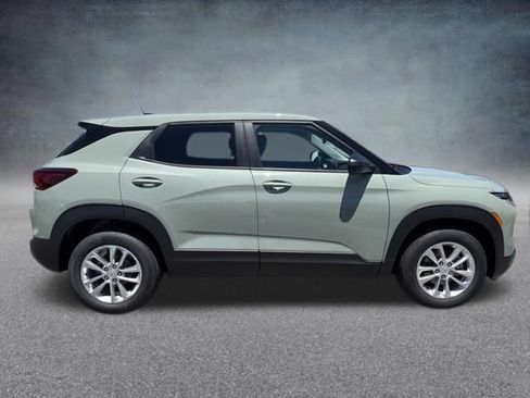 New 2026 Chevrolet TrailBlazer LS w/ LS Convenience Package FWD image 5