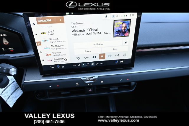 New 2026 Lexus ES 350h w/ Convenience Package FWD image 8