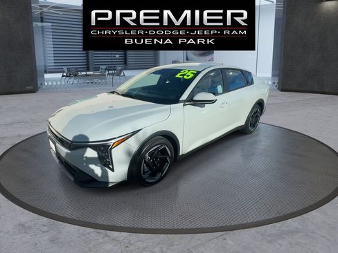 Used 2025 Kia K4 EX FWD image 4