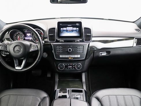 Used 2018 Mercedes-Benz GLE 350 image 16