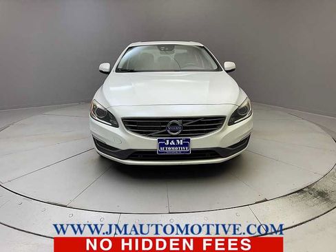 Used 2018 Volvo S60 T5 Inscription Platinum AWD/4WD image 8