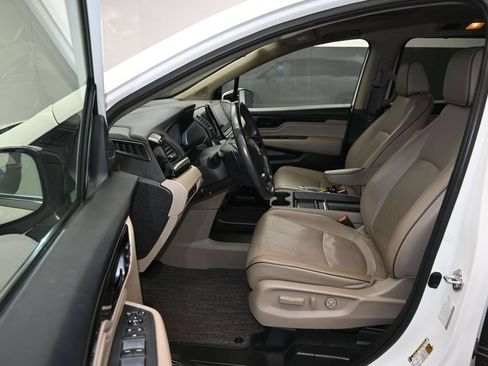 Used 2022 Honda Odyssey Elite image 13