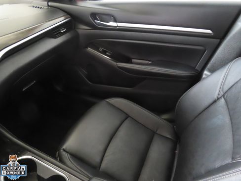 Used 2024 Nissan Altima 2.5 SL AWD/4WD image 21